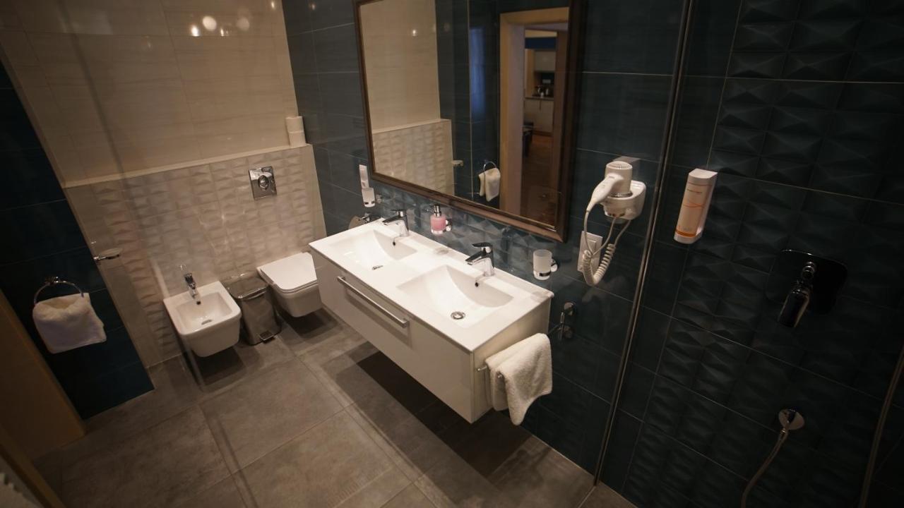 อันเดล อพาร์ตเมนต์ Aparthotel ปราก ภายนอก รูปภาพ